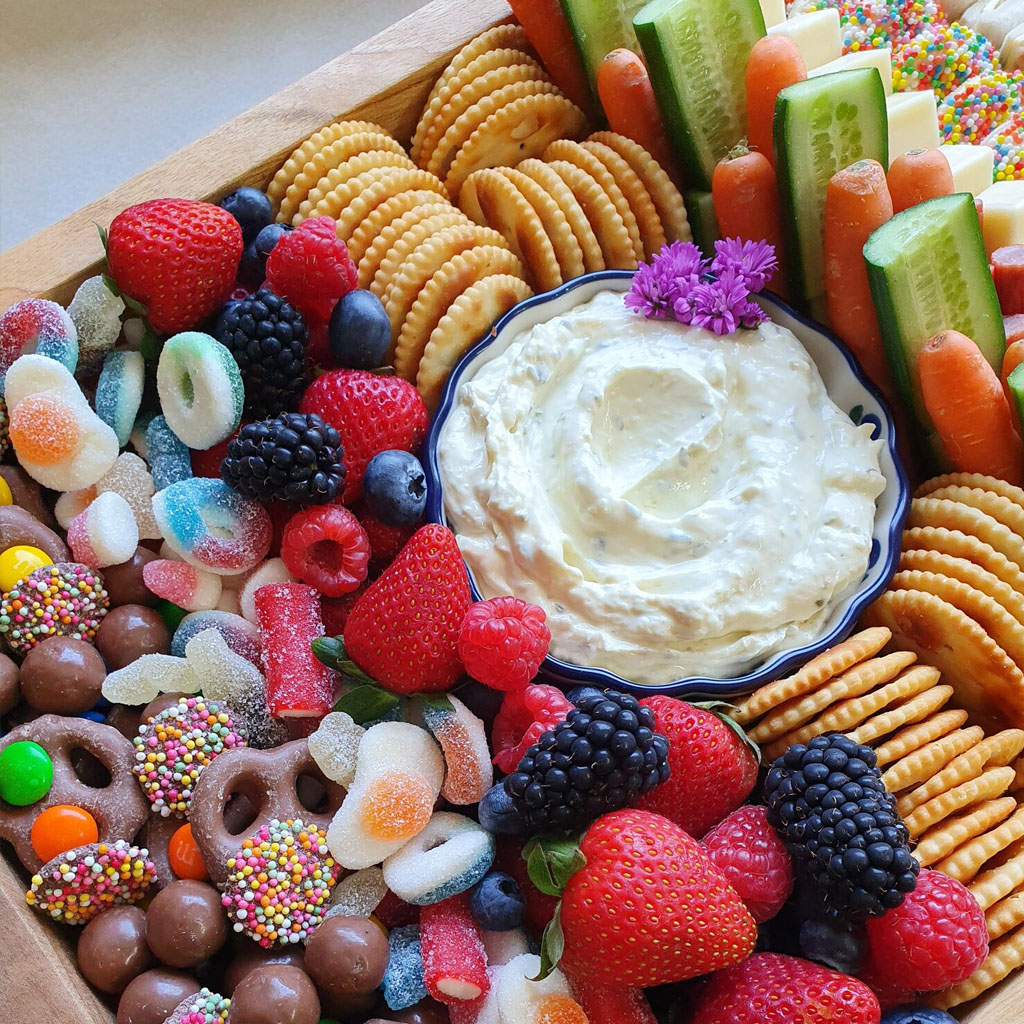 L A Graze Large Kids Party Box